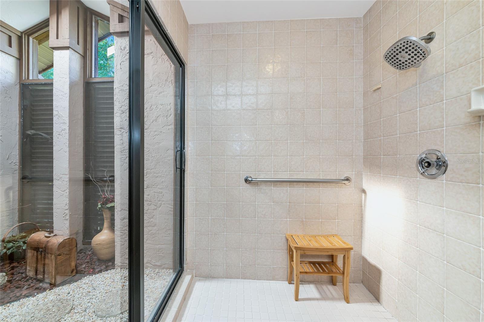 PALM-AIRE AT SARASOTA UNIT 7 PH 1 - Residential