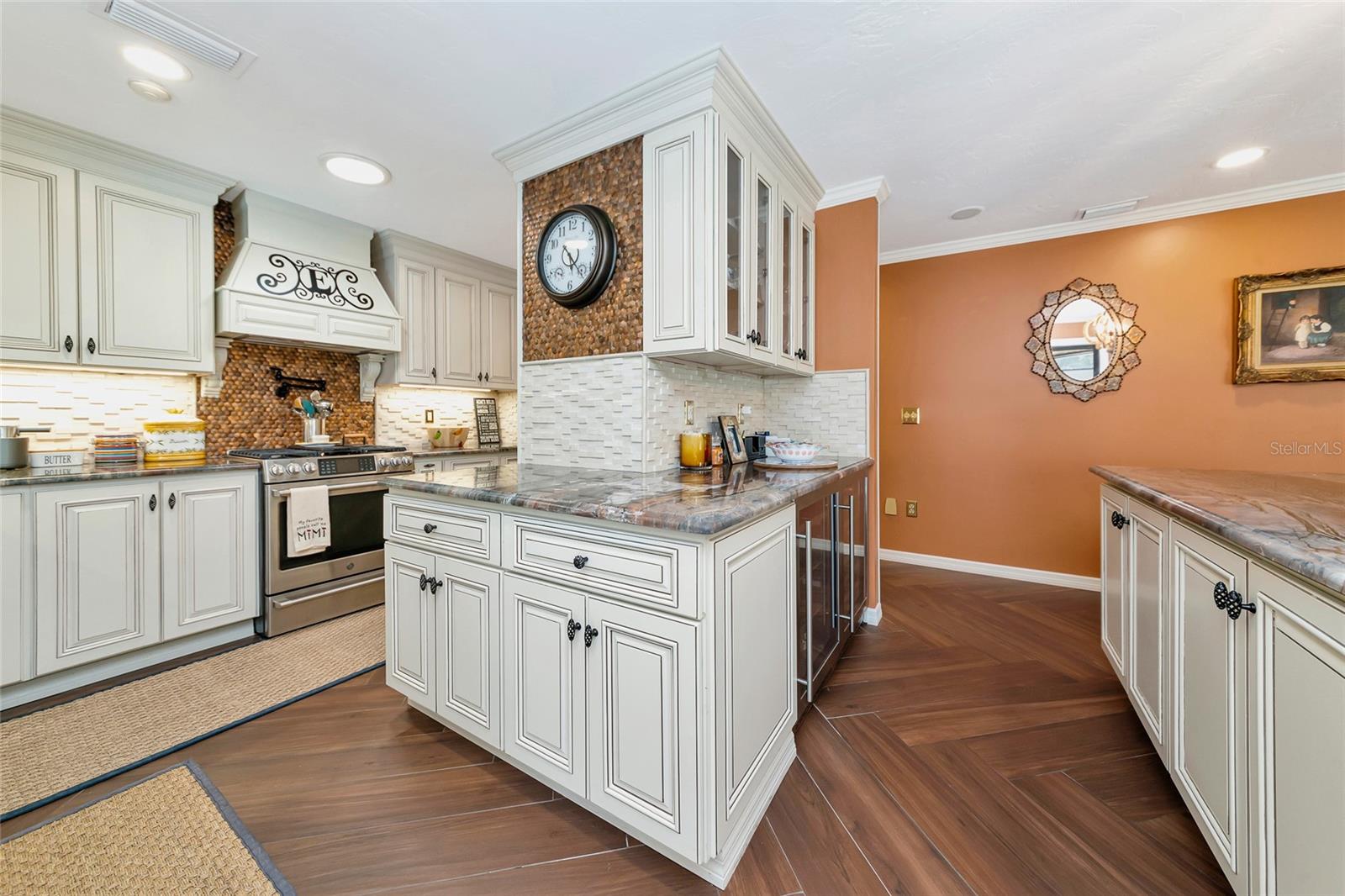 PALM-AIRE AT SARASOTA UNIT 7 PH 1 - Residential