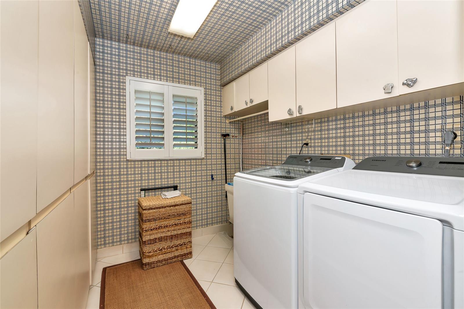 PALM-AIRE AT SARASOTA UNIT 7 PH 1 - Residential