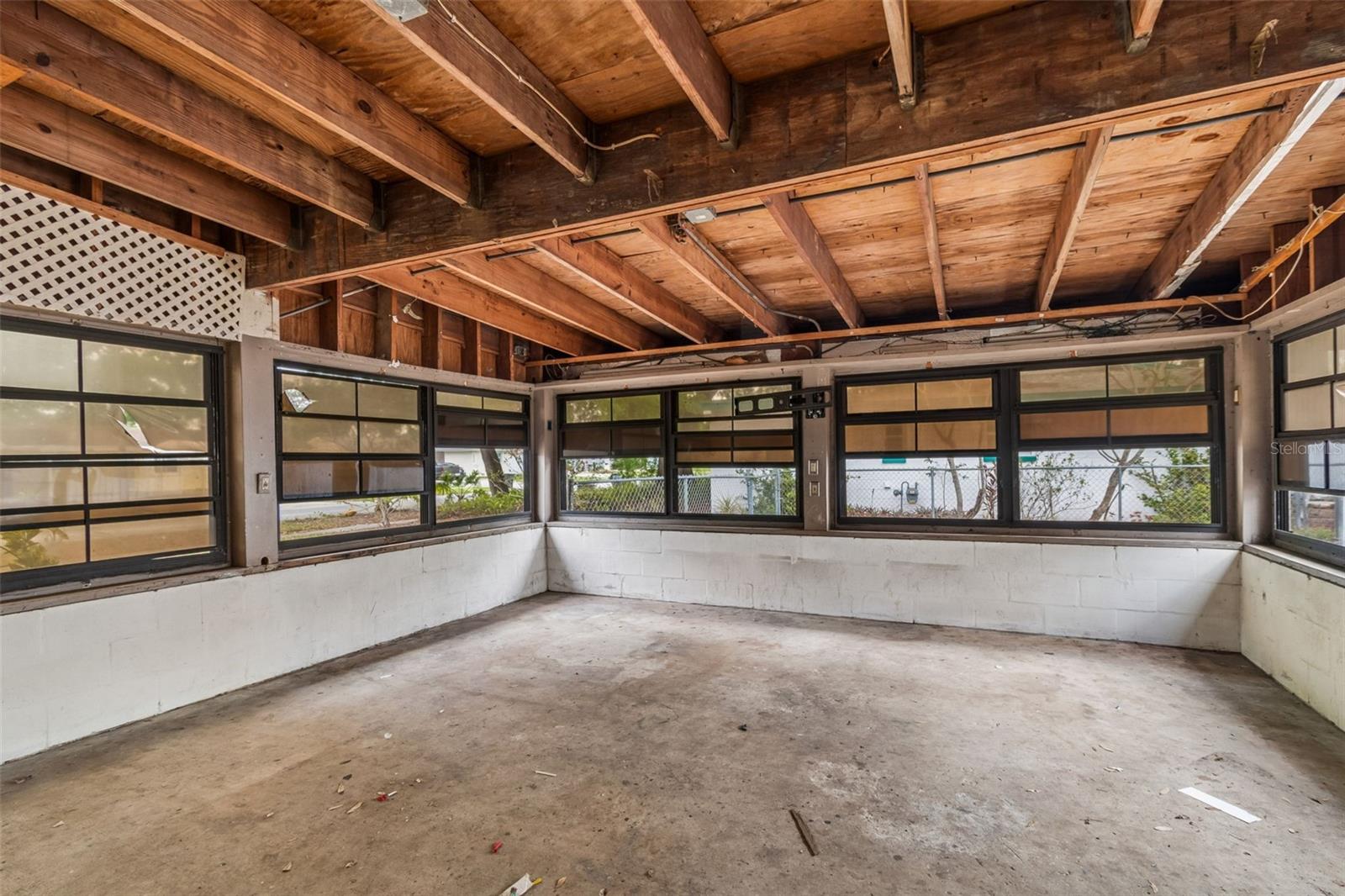 GREENDALE ESTATES 2ND ADD - Residential