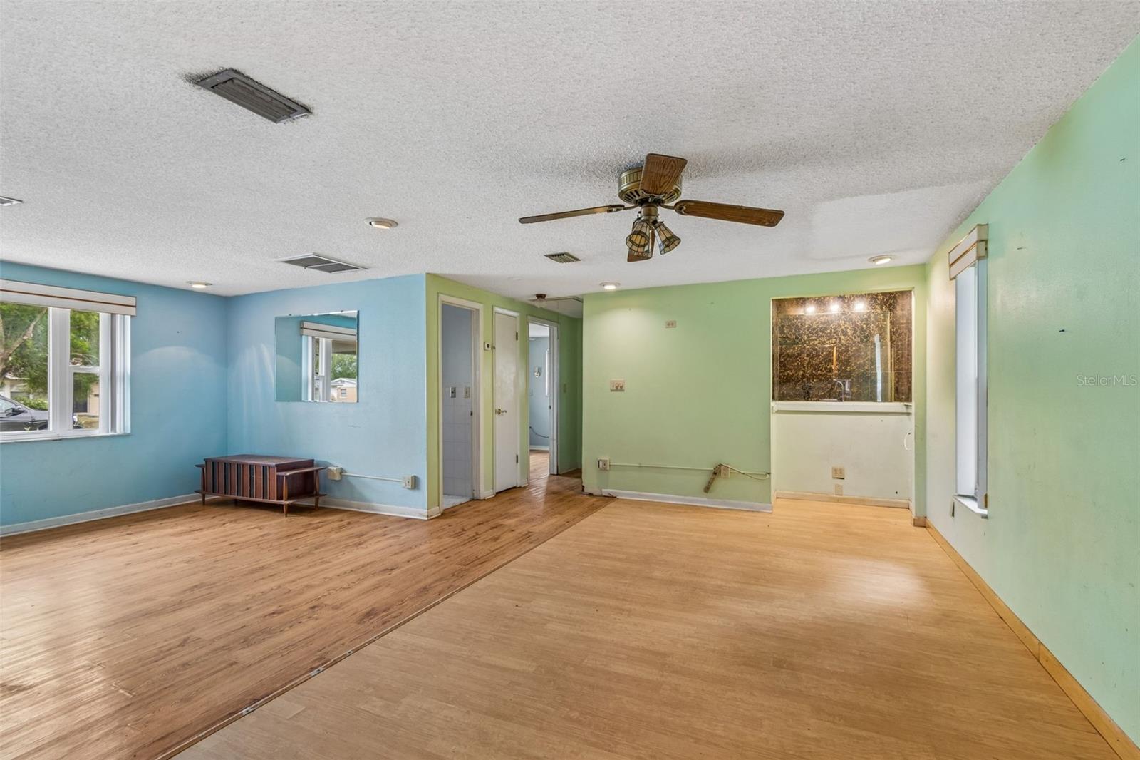 GREENDALE ESTATES 2ND ADD - Residential