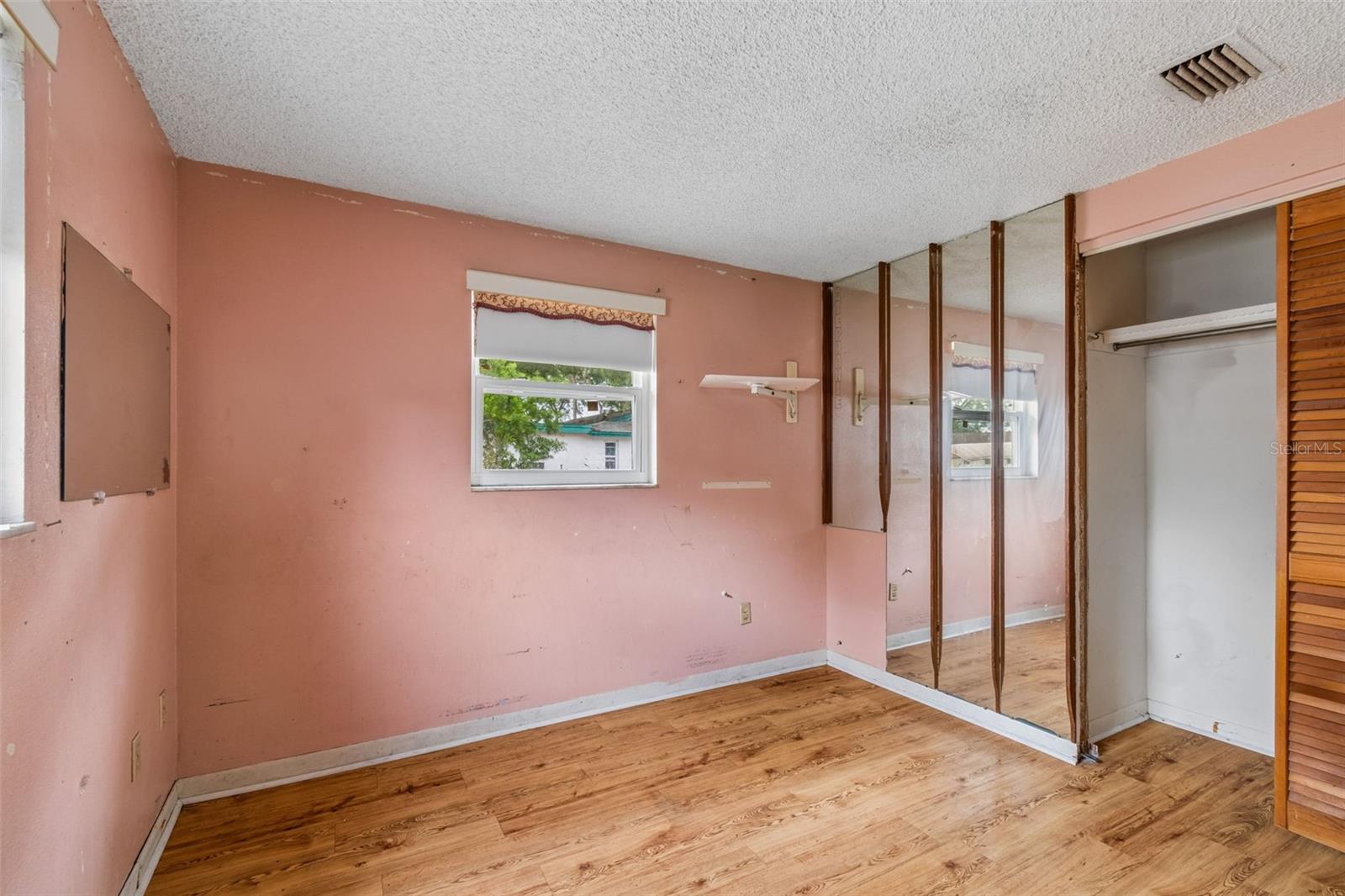 GREENDALE ESTATES 2ND ADD - Residential