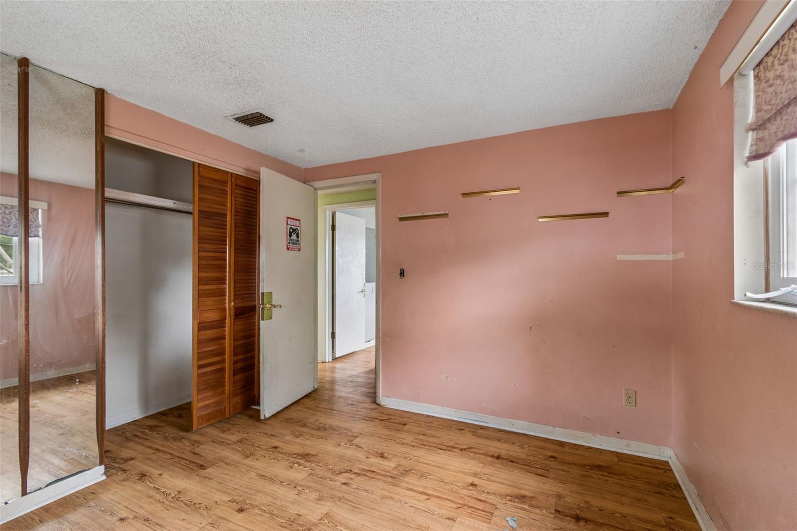 GREENDALE ESTATES 2ND ADD - Residential