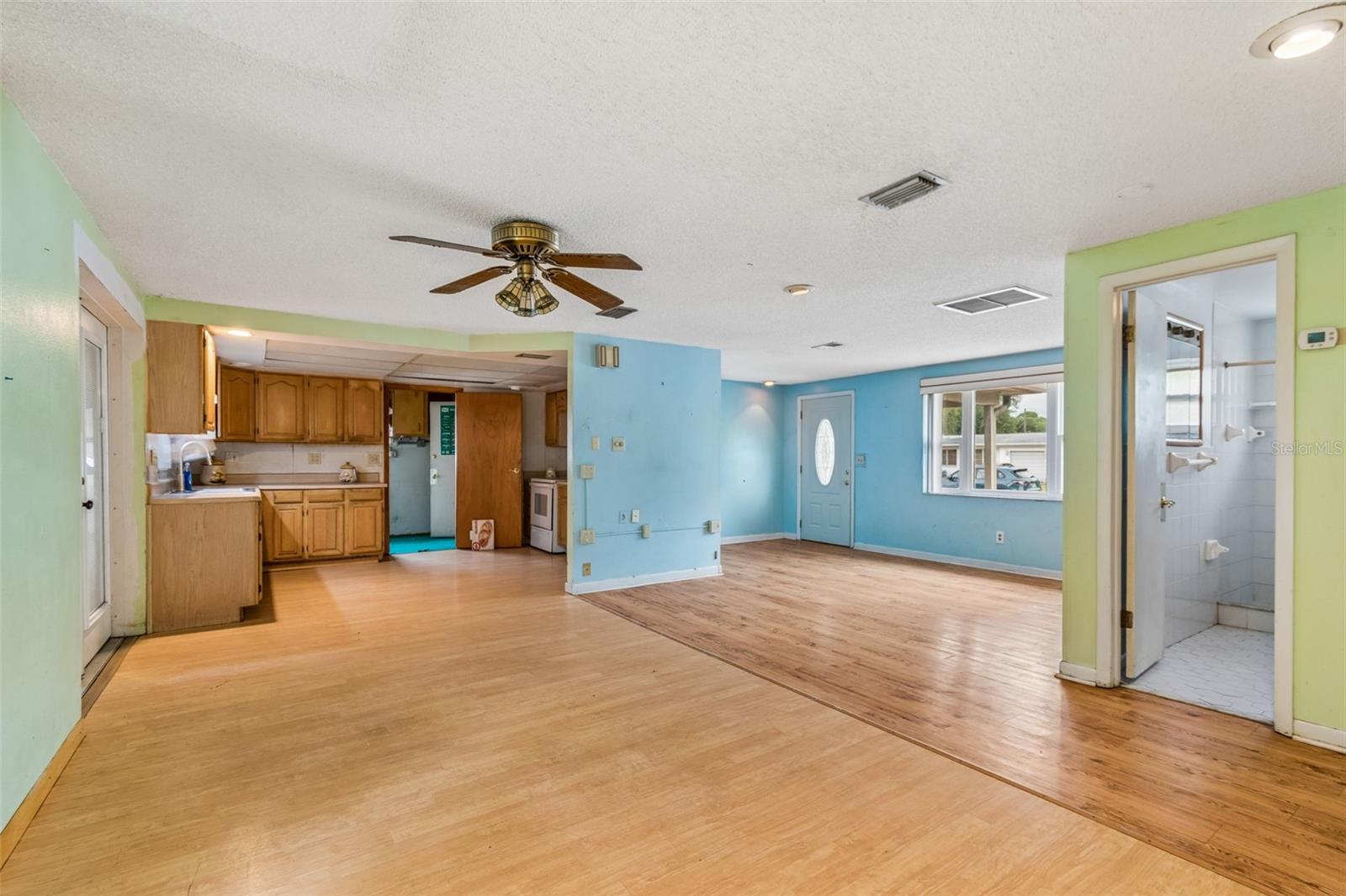 GREENDALE ESTATES 2ND ADD - Residential