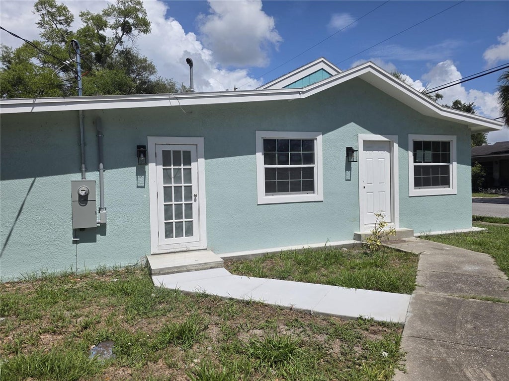Photo of 1401 Pennsylvania Avenue, Clearwater, FL 33755 (MLS # TB8516811)