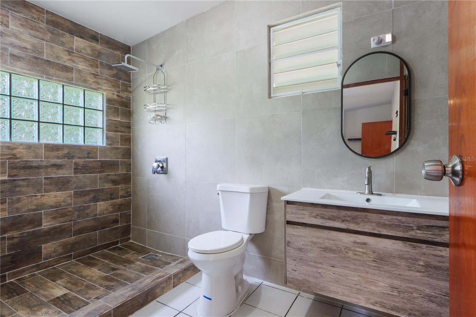 BO. SANTA CRUZ - Residential