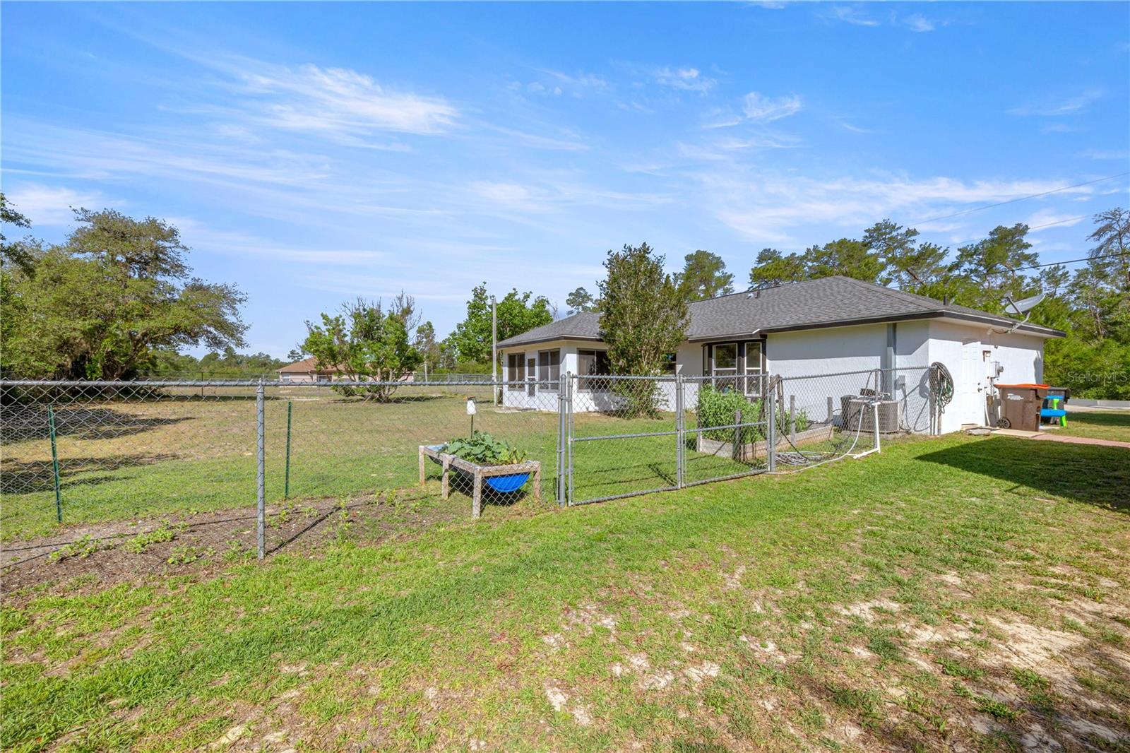 MARION OAKS UN 06 - Residential