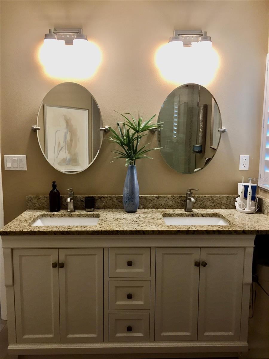 WOODSIDE VILLAGE WEST - Residential Lease