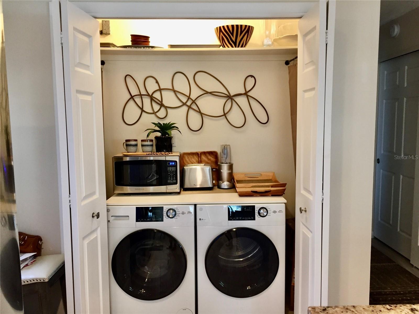WOODSIDE VILLAGE WEST - Residential Lease