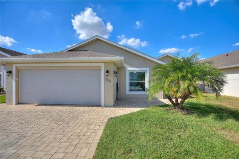 Photo of 125 Ridge View Drive, Davenport, FL 33837 (MLS # S5094637)