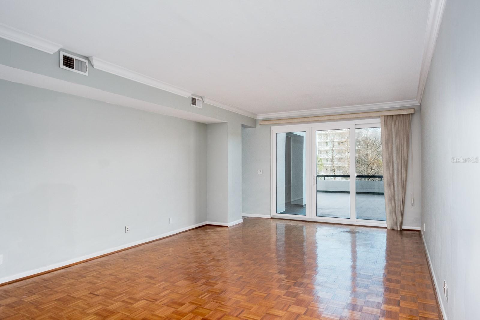 BELLEVIEW BILTMORE VILLAS SOUTH GARDEN - Residential