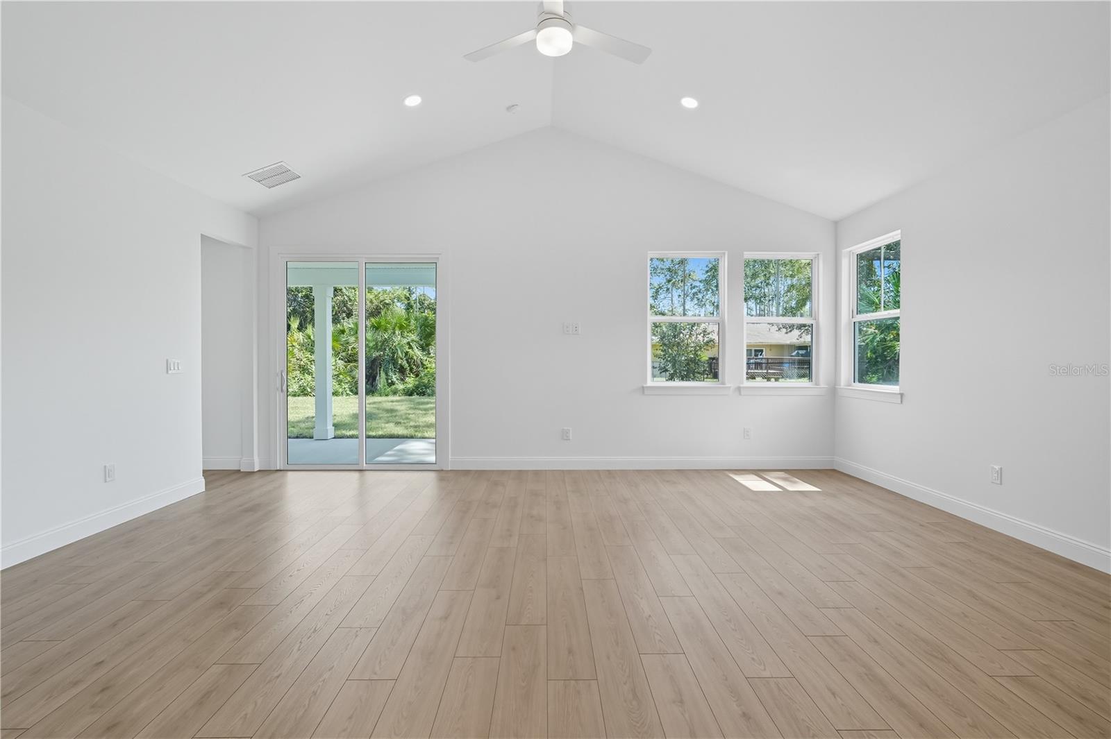 PALM COAST SEC 13 BRESSLER PRCL H BROOKSIDE PRCL P - Residential