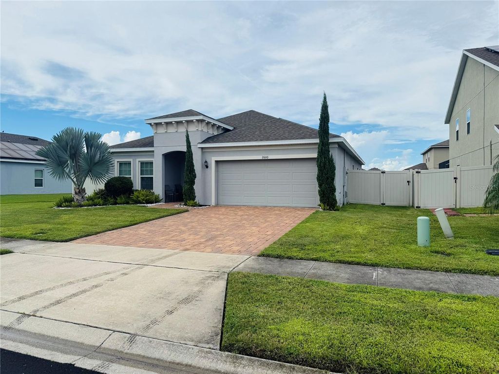 Photo of 2600 Wadeview Loop, Saint Cloud, FL 34769 (MLS # S5150774)