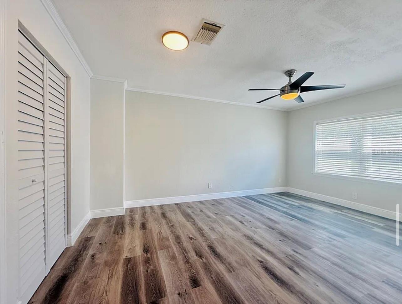 SHOREACRES CENTER - Residential