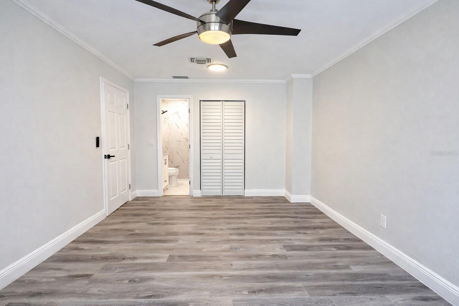 SHOREACRES CENTER - Residential