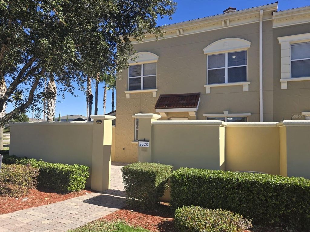 Photo of 2520 Bella Vista Drive, Davenport, FL 33897 (MLS # P4937525)