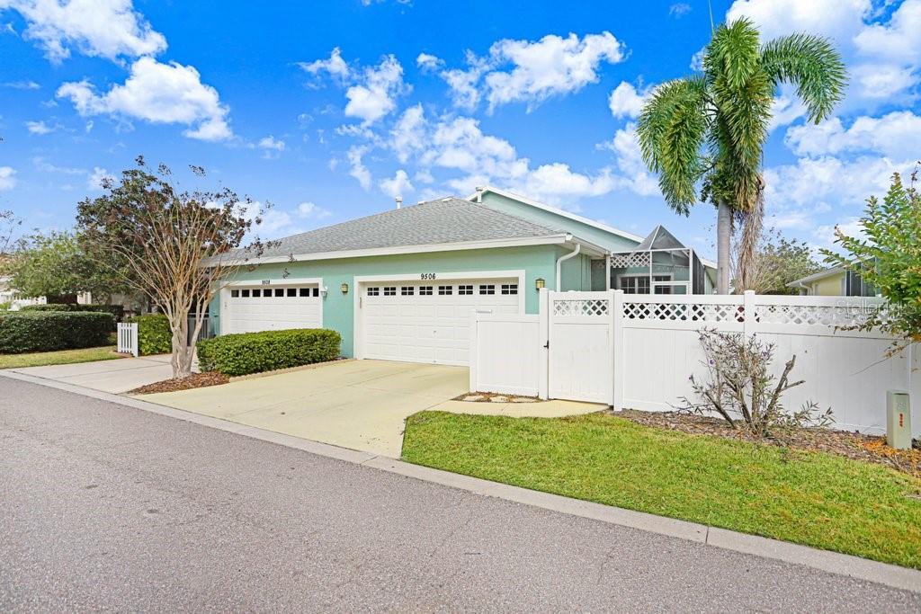 WESTCHASE - WEST PARK VILLAGE - Residential