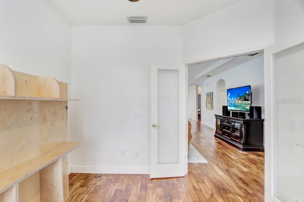 WESTCHASE - WEST PARK VILLAGE - Residential