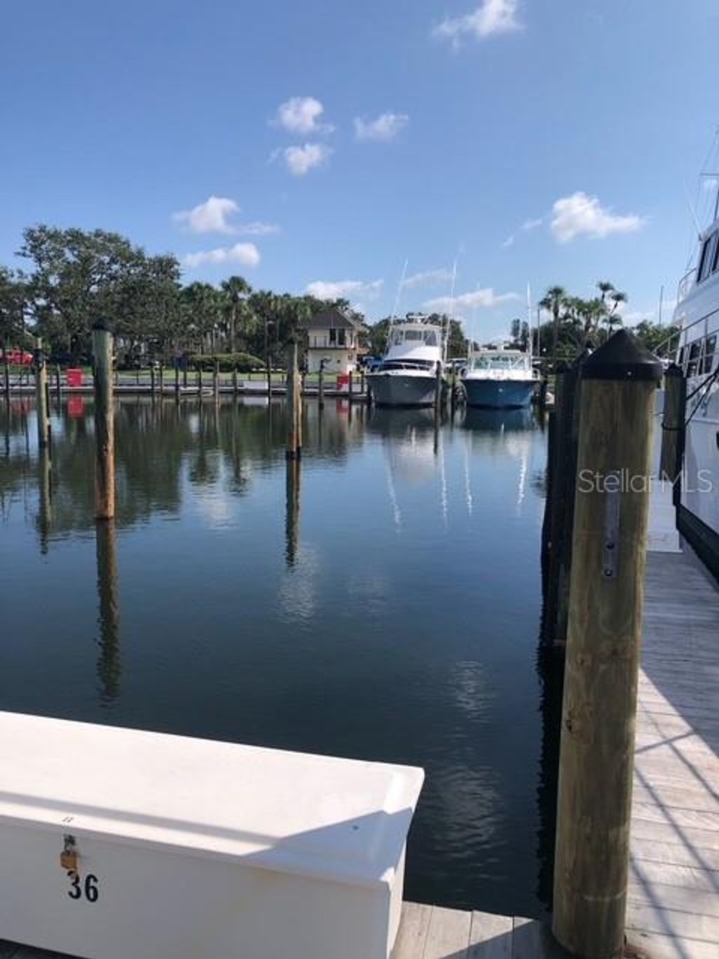 Photo of 6300 Pasadena Point Boulevard #36, Gulfport, FL 33707 (MLS # G5101114)