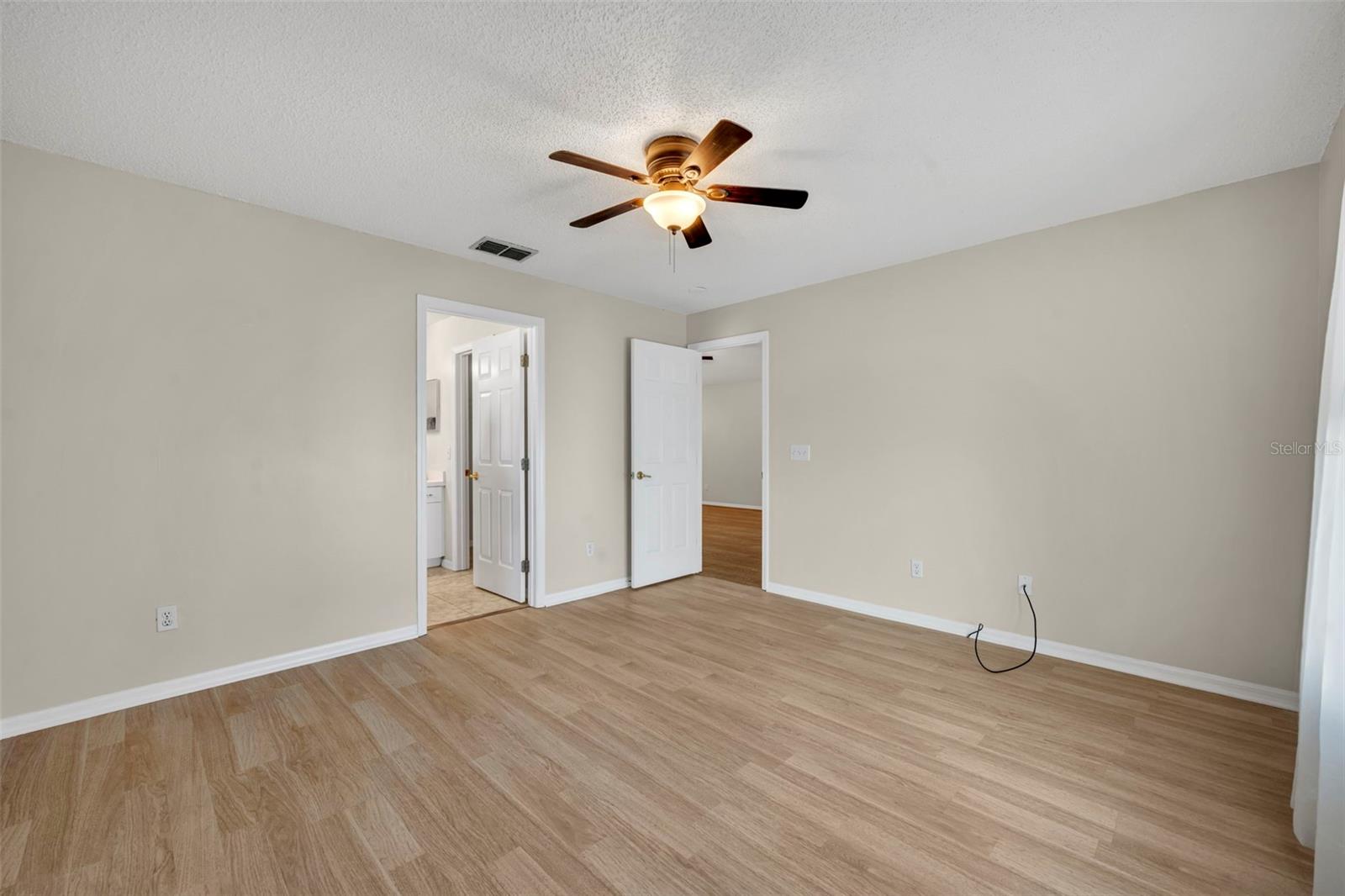 WHITEHALL/KINGS RDG PH II - Residential