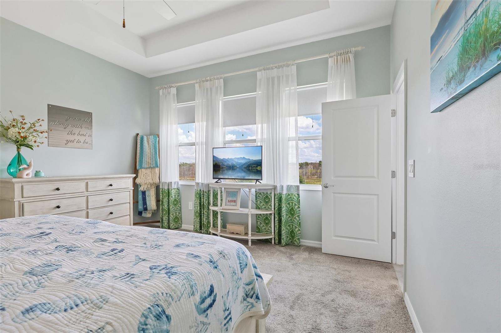 HILLSIDE ESTATES - Residential