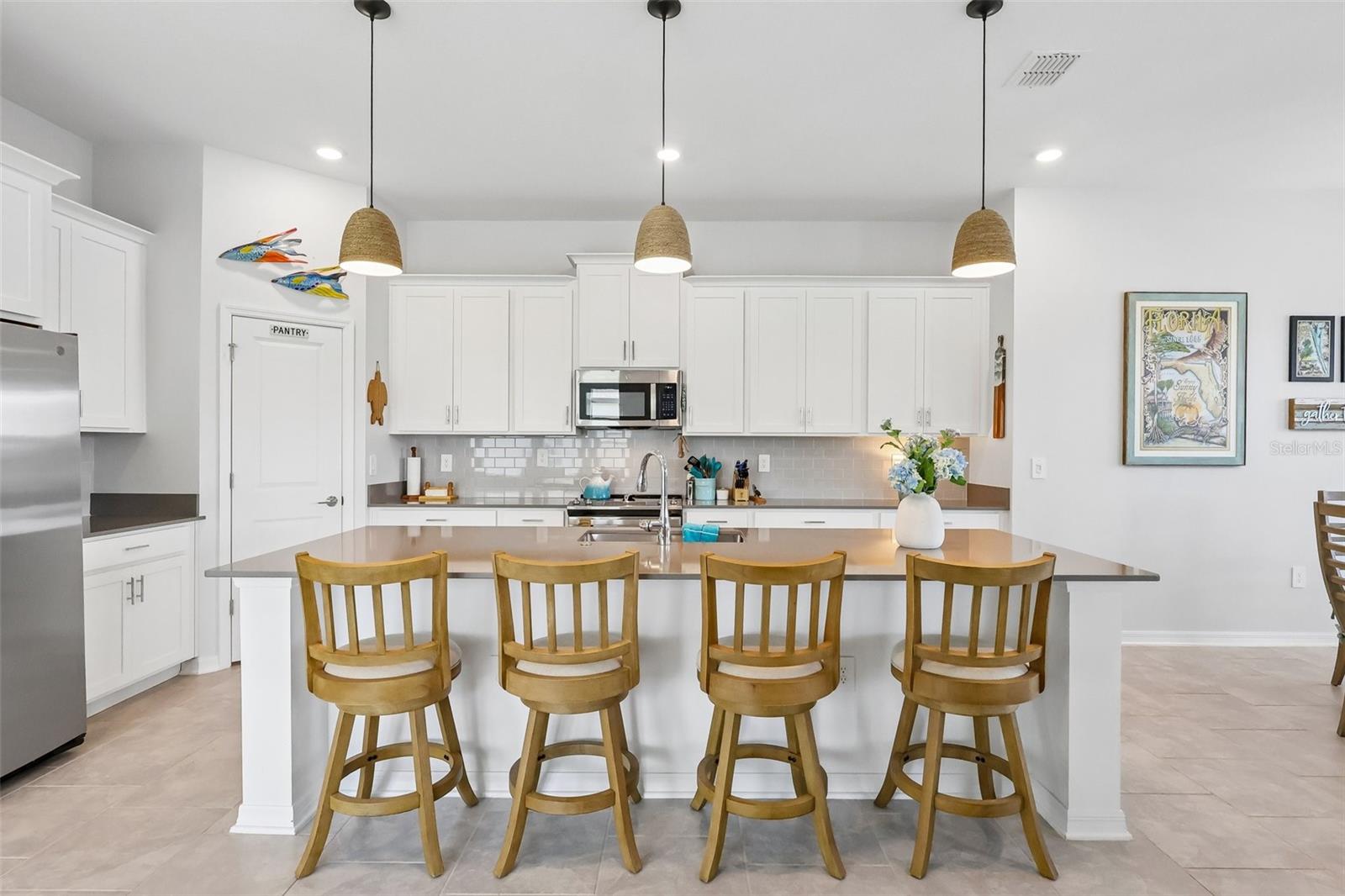 HILLSIDE ESTATES - Residential