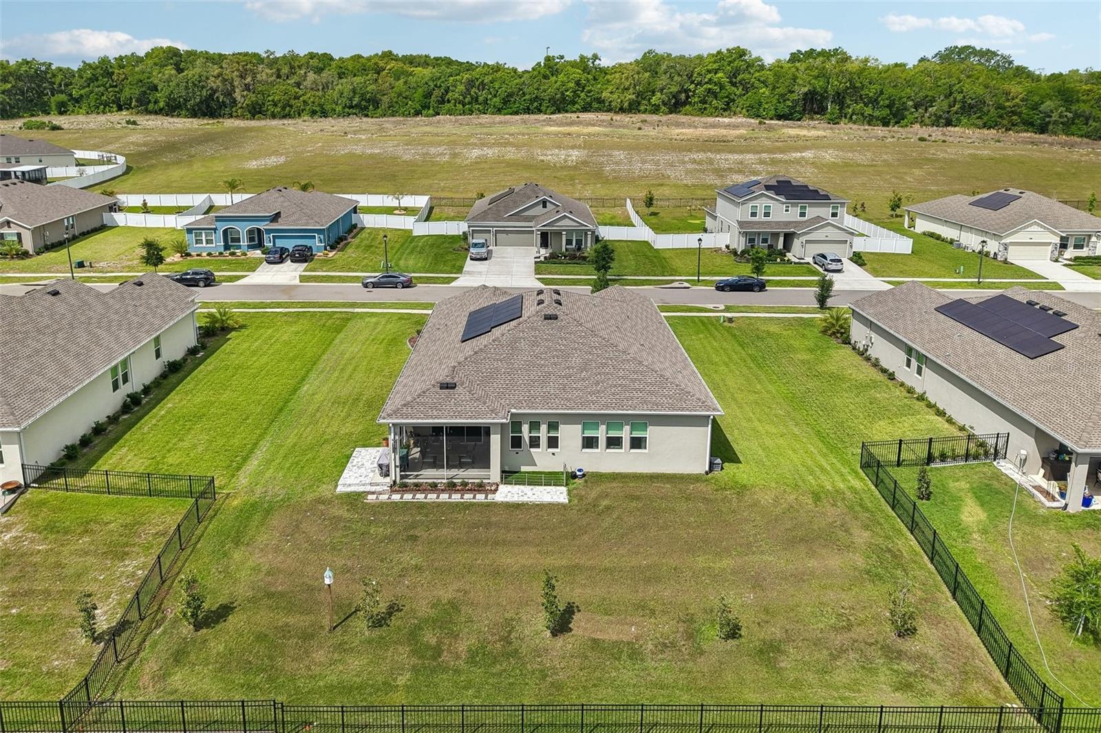 HILLSIDE ESTATES - Residential