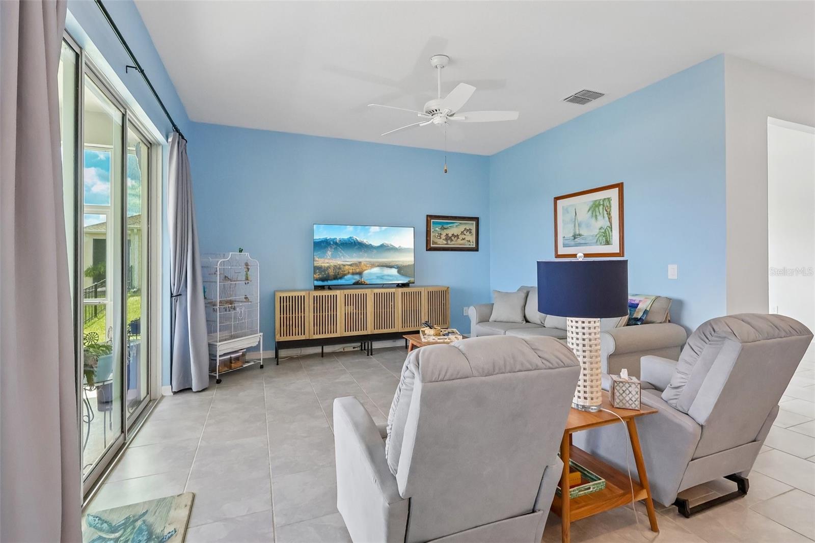 HILLSIDE ESTATES - Residential