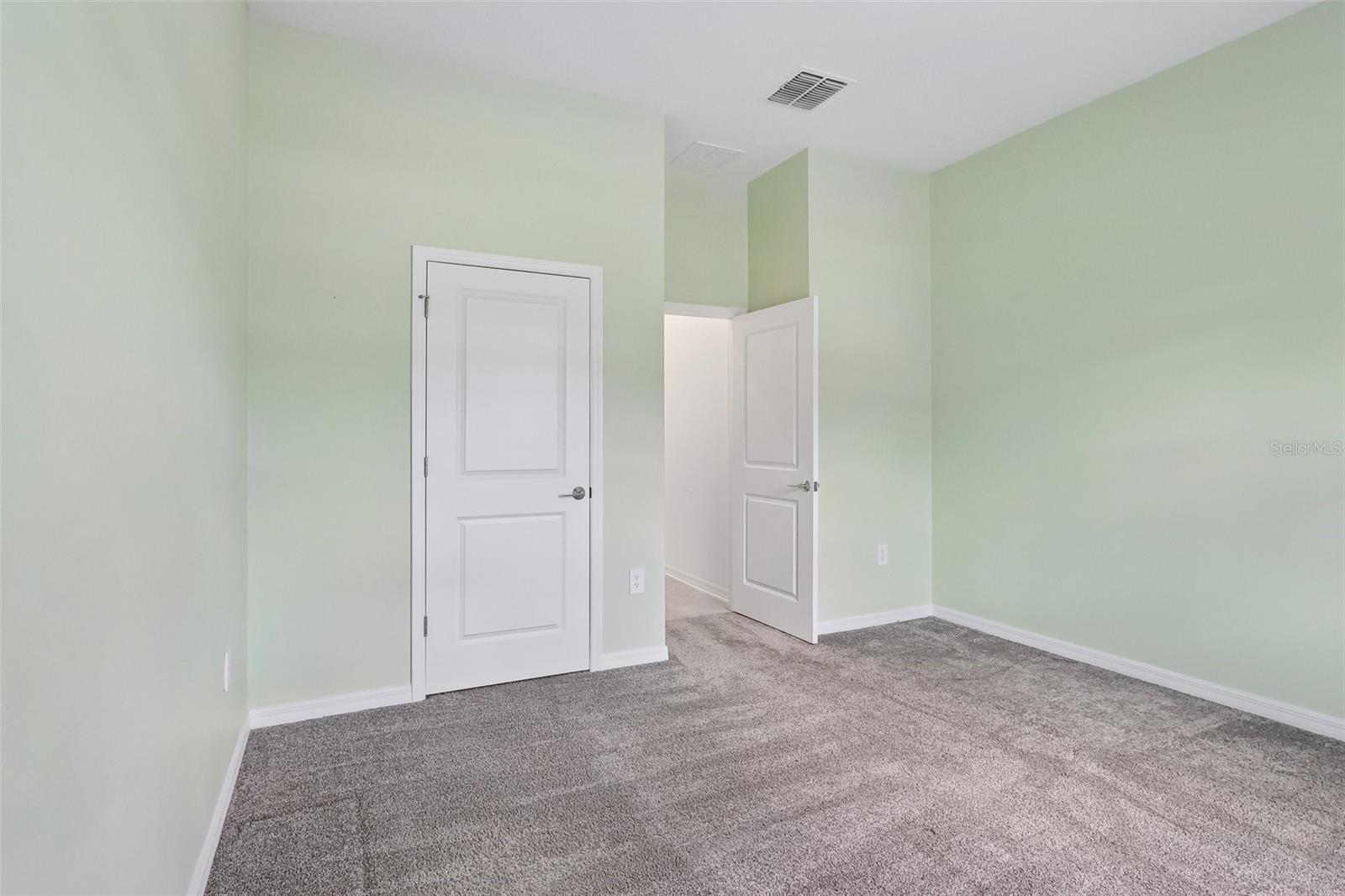 HILLSIDE ESTATES - Residential