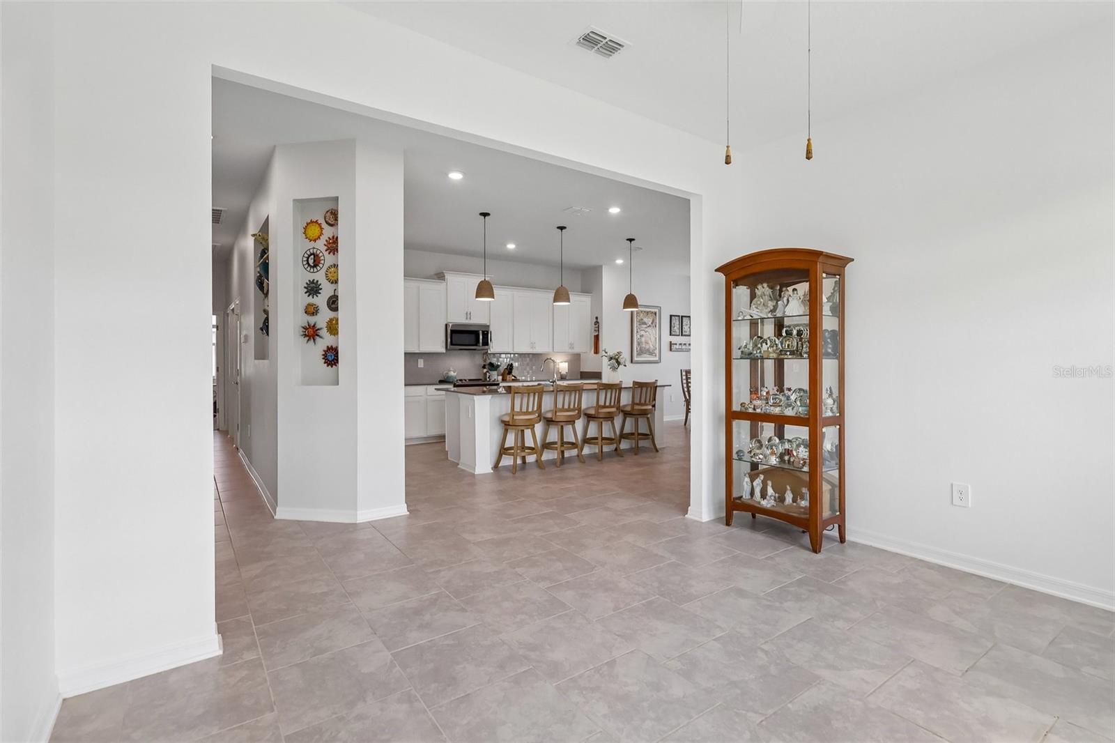 HILLSIDE ESTATES - Residential