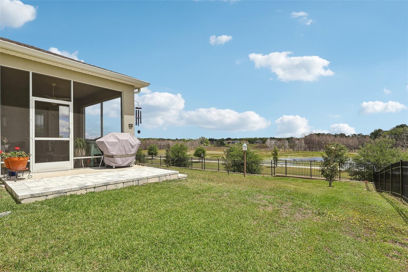 HILLSIDE ESTATES - Residential