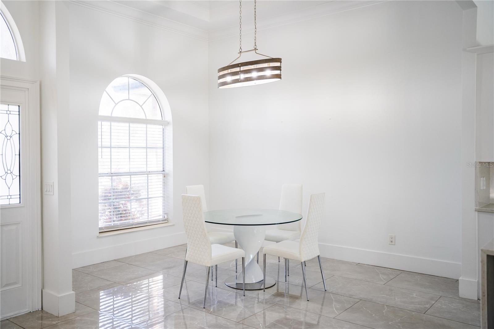 WINDSOR PLACE PH 02 - Residential