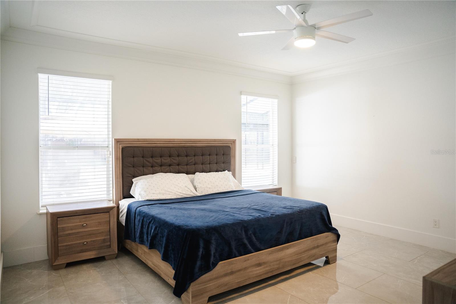 WINDSOR PLACE PH 02 - Residential