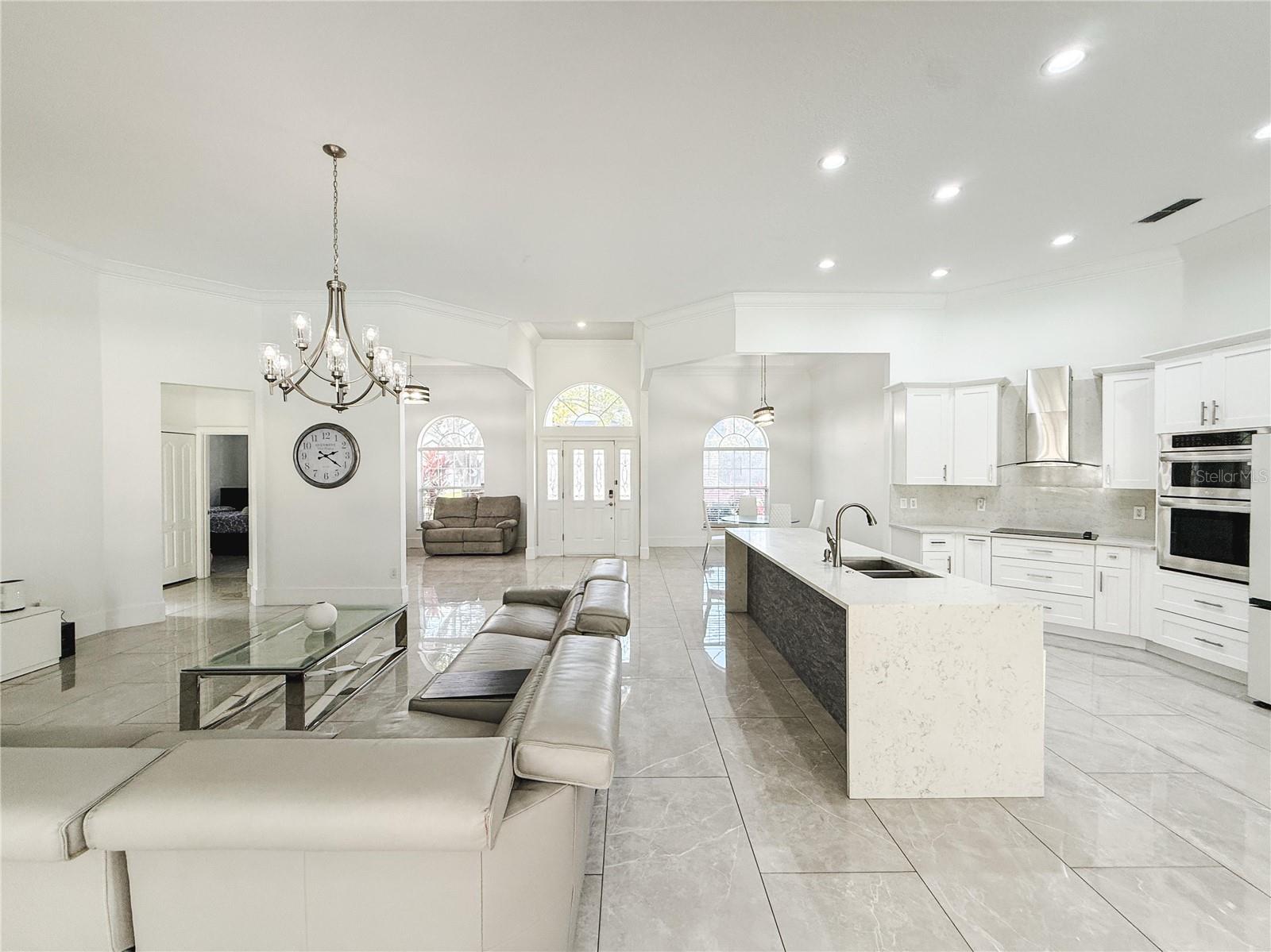 WINDSOR PLACE PH 02 - Residential