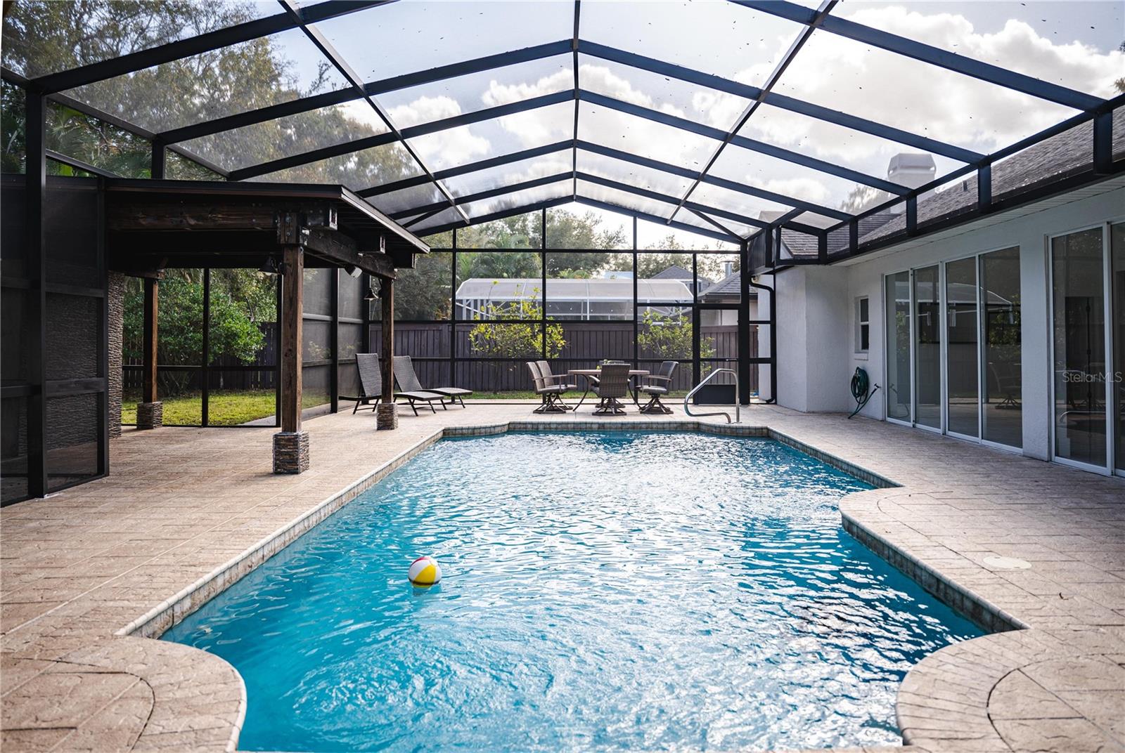 WINDSOR PLACE PH 02 - Residential