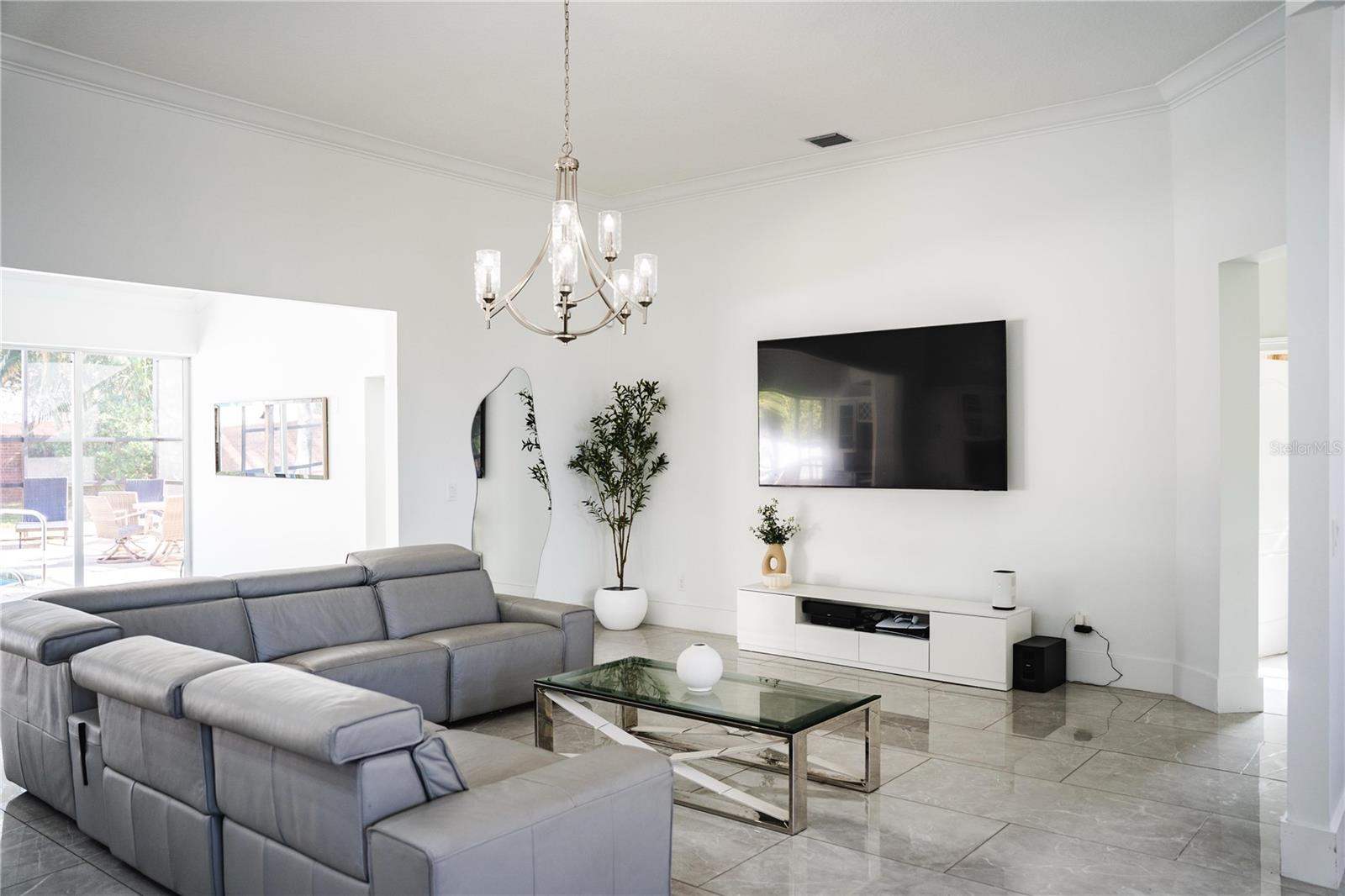 WINDSOR PLACE PH 02 - Residential