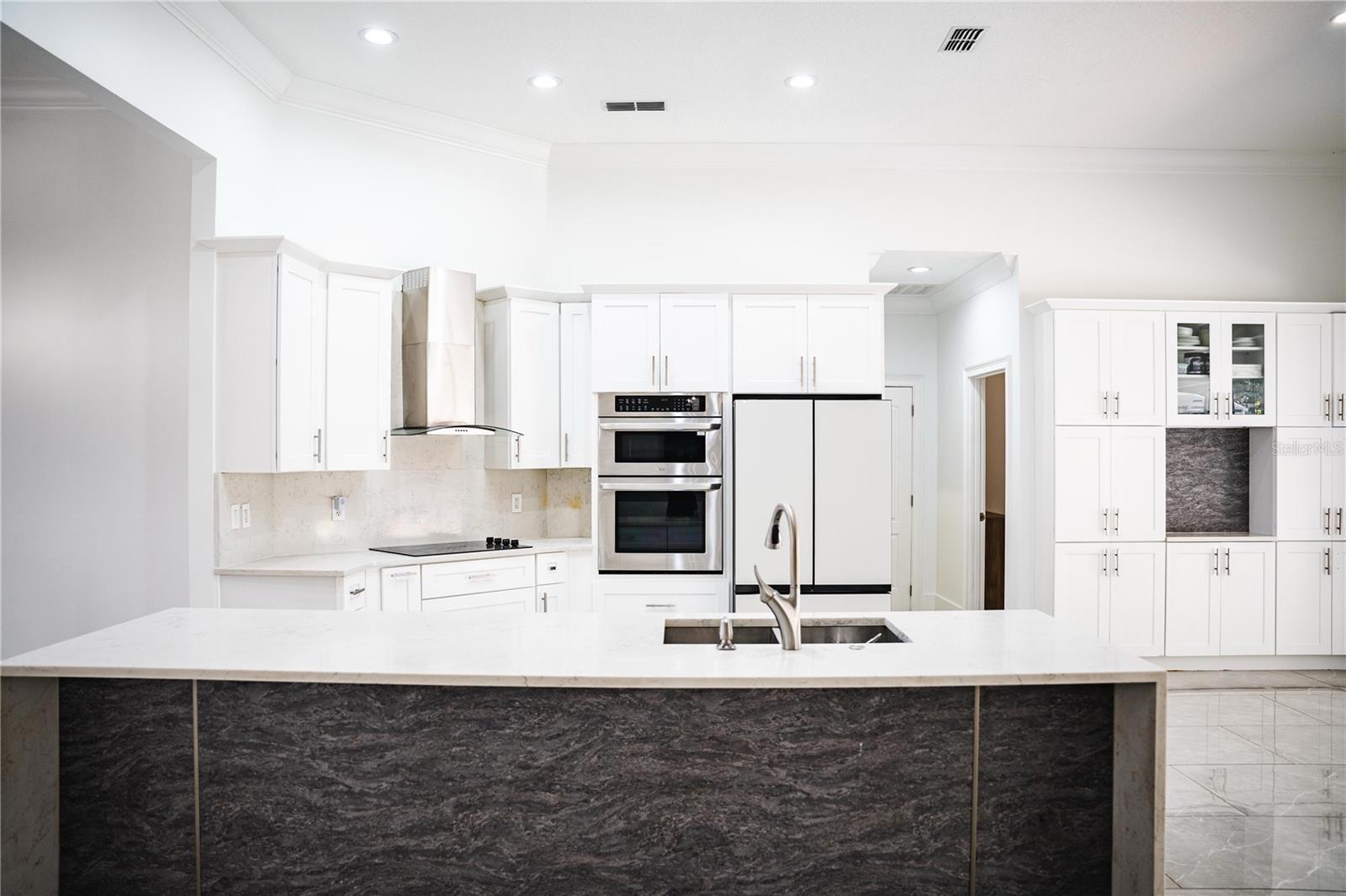 WINDSOR PLACE PH 02 - Residential