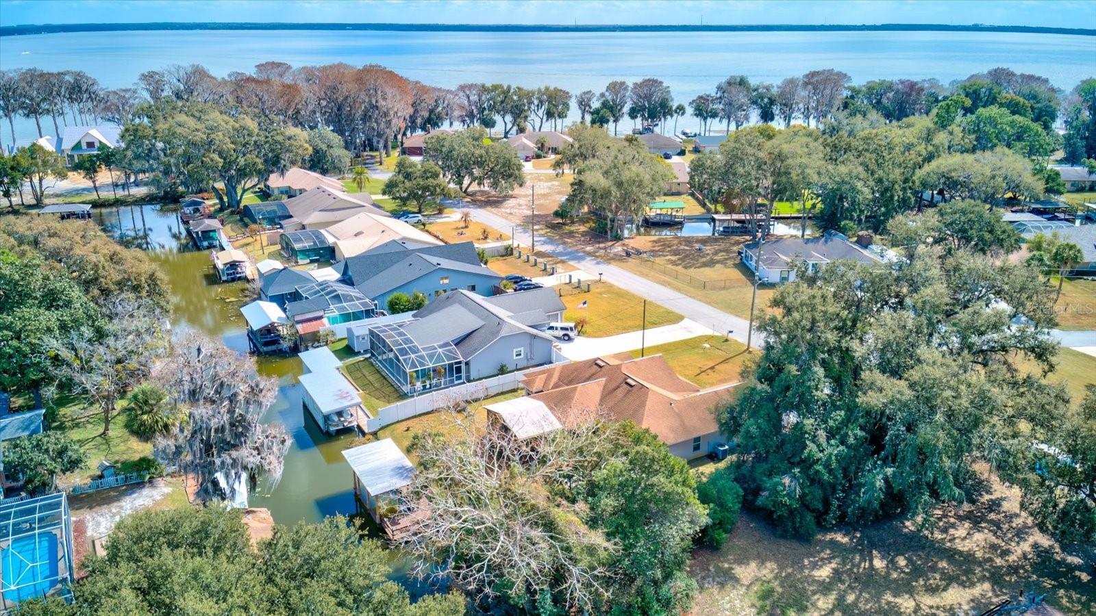 HARBOR SHORES UNIT 02 - Residential