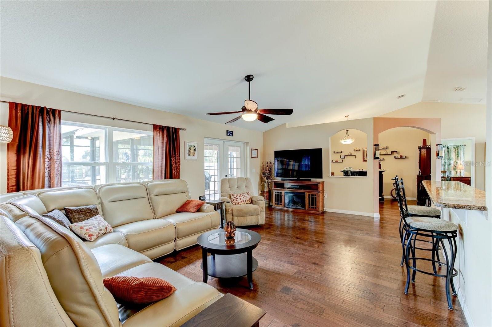 HARBOR SHORES UNIT 02 - Residential