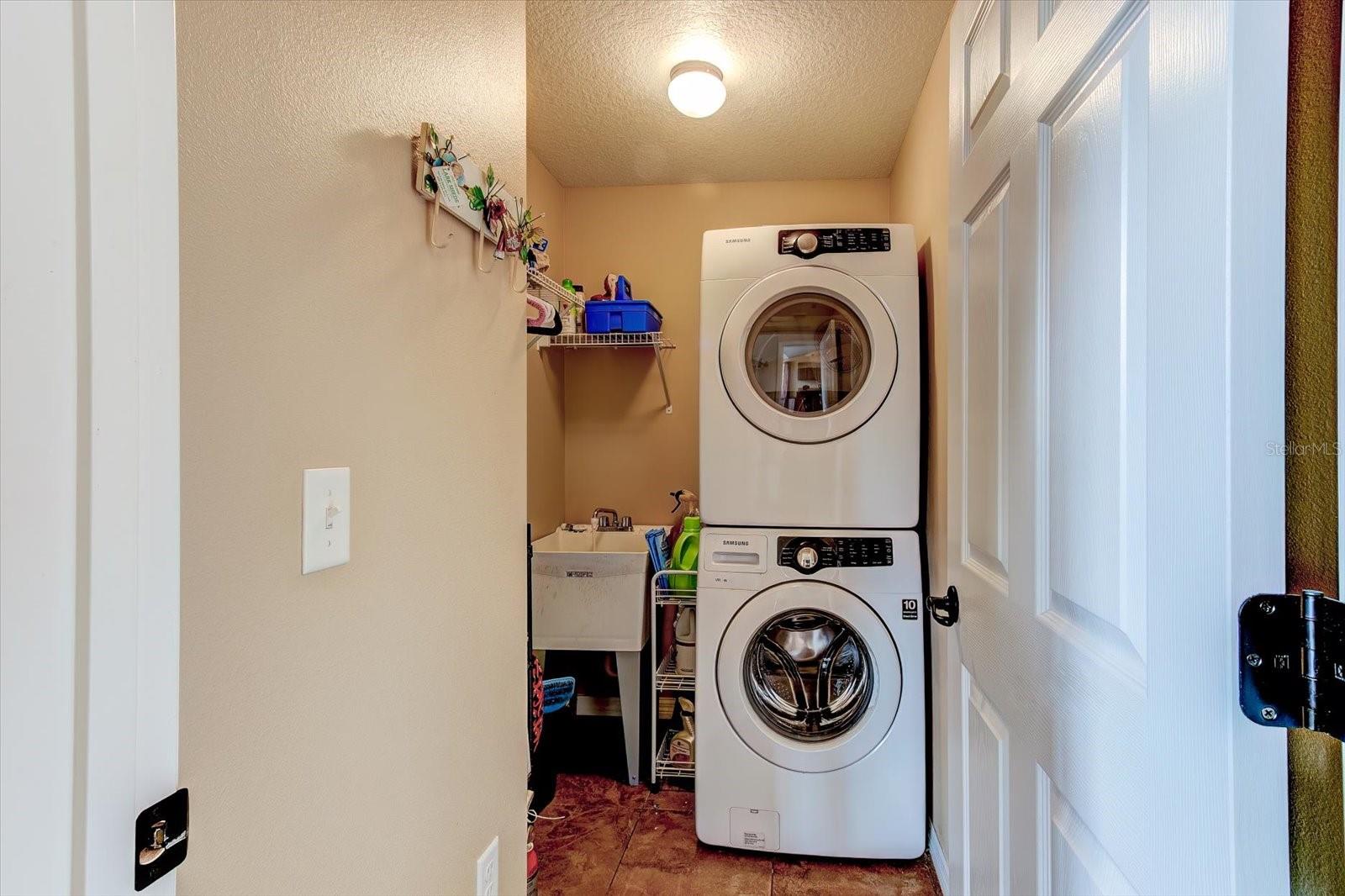 HARBOR SHORES UNIT 02 - Residential