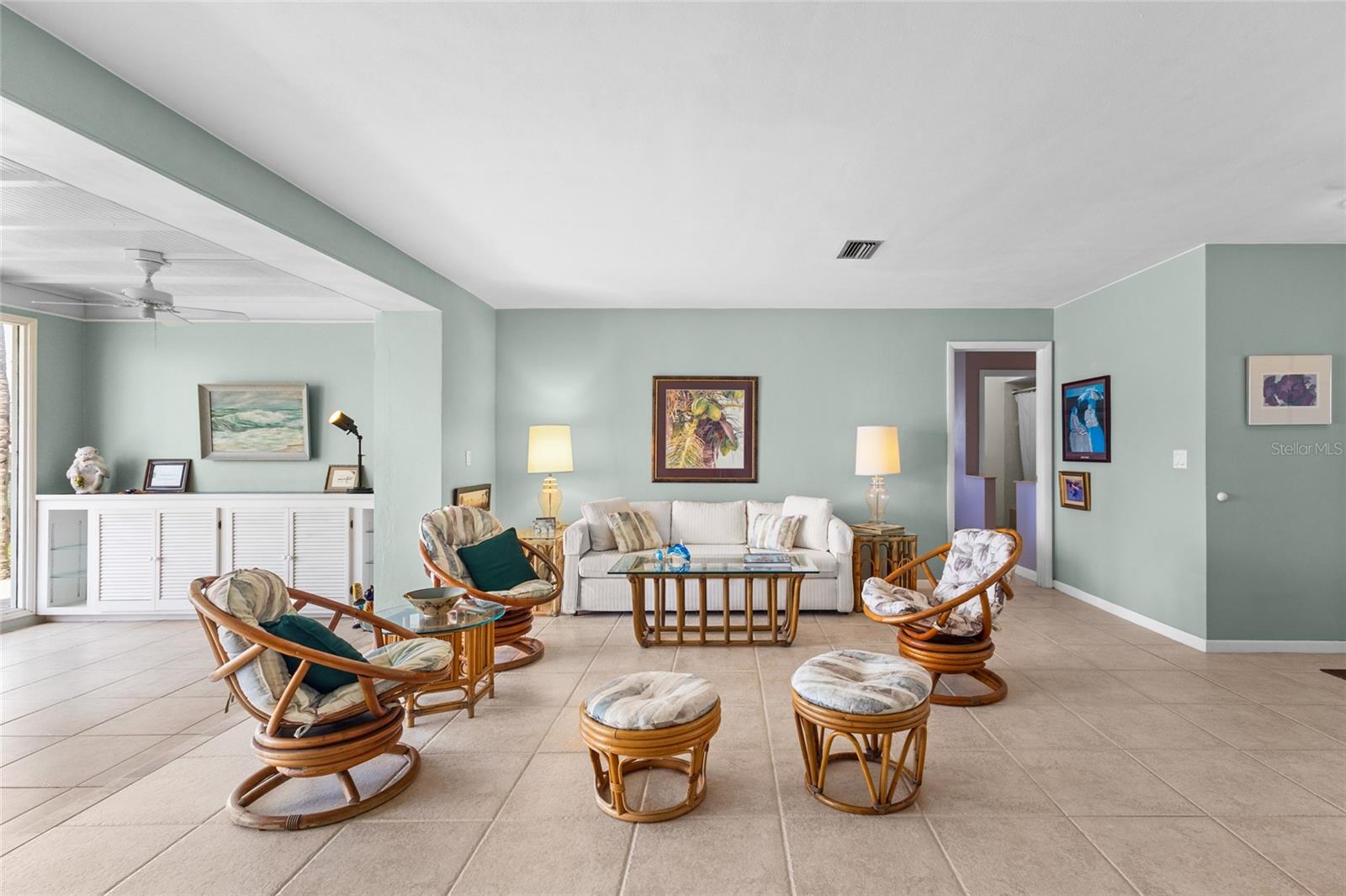 MAXIMO MOORINGS - Residential