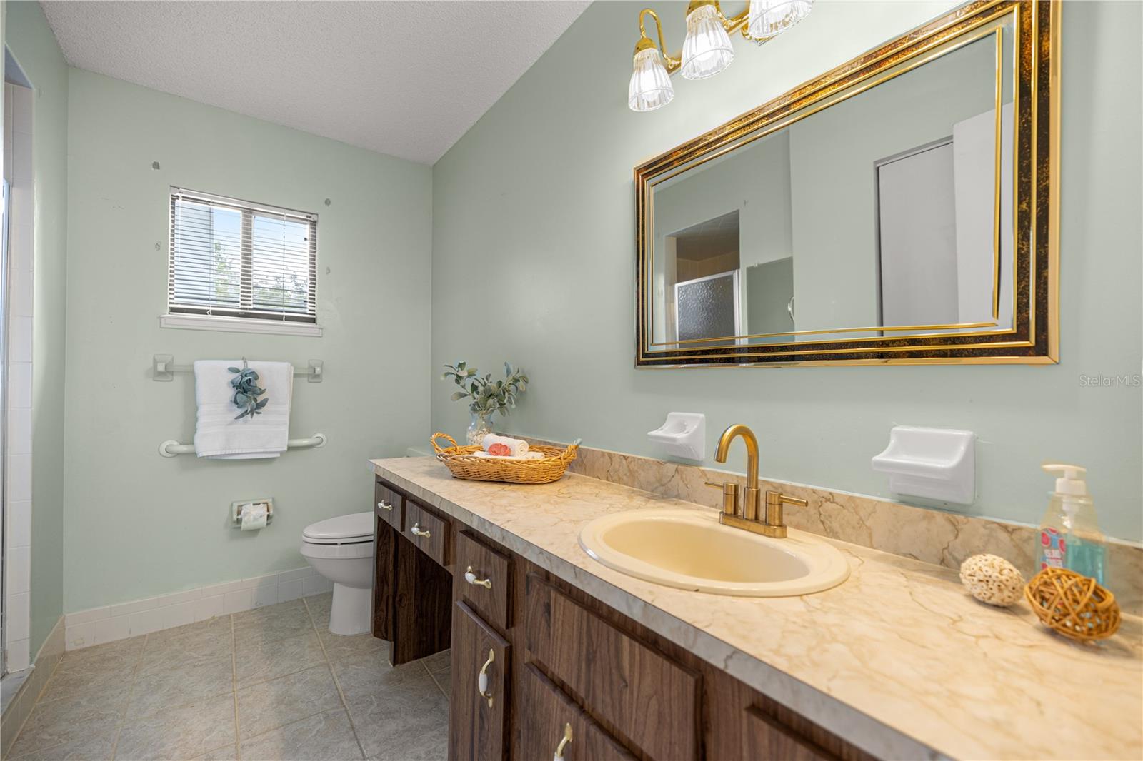 PINE RUN ESTATE - Residential