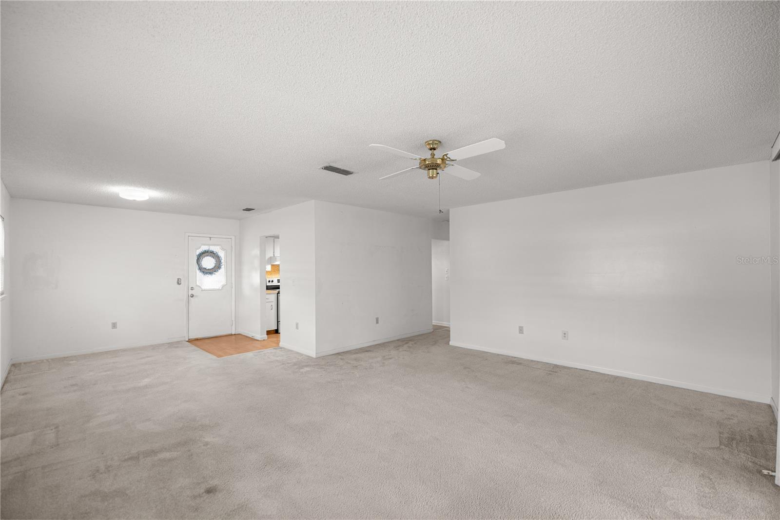 PINE RUN ESTATE - Residential