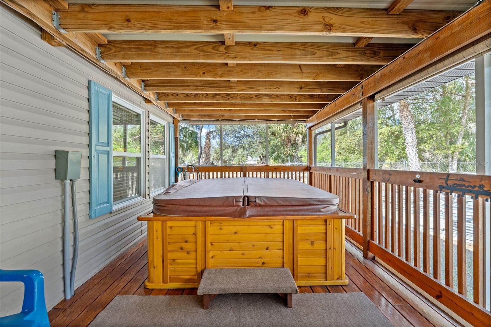 PARKWOOD ACRES - Residential