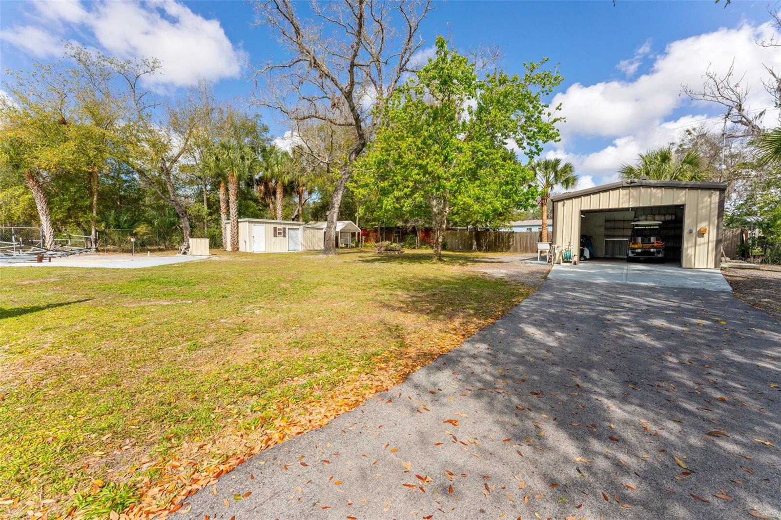 PARKWOOD ACRES - Residential