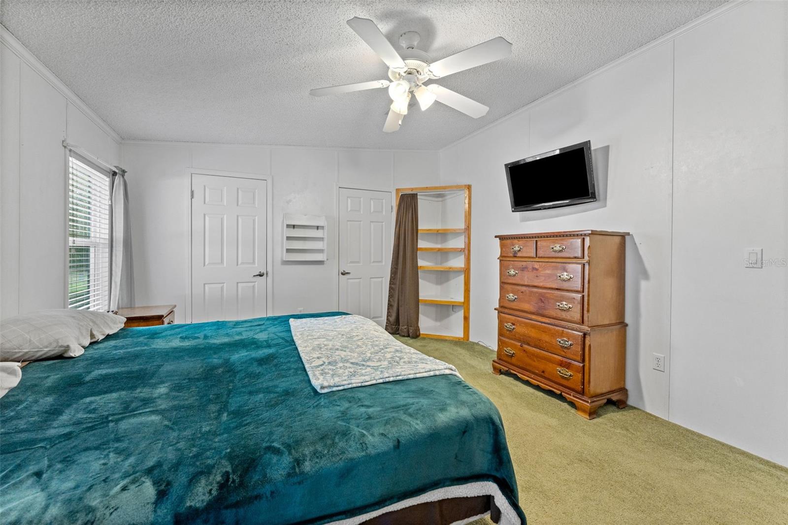 PARKWOOD ACRES - Residential