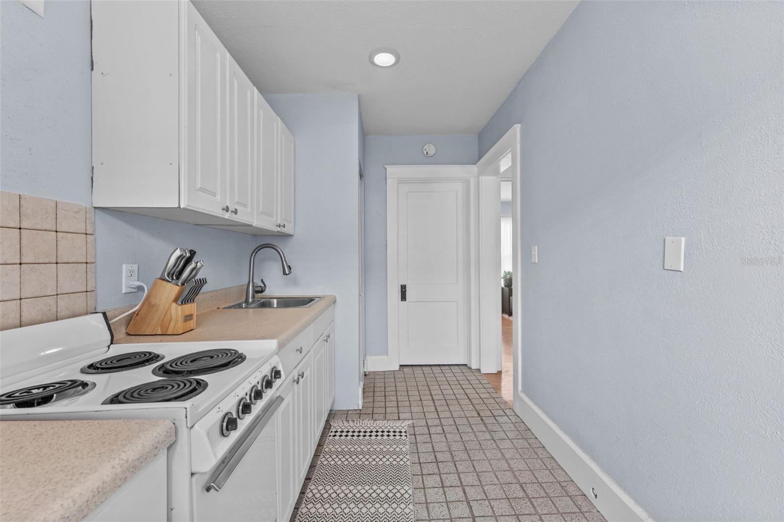 EUCLID GROVE 1ST ADD - Residential Income