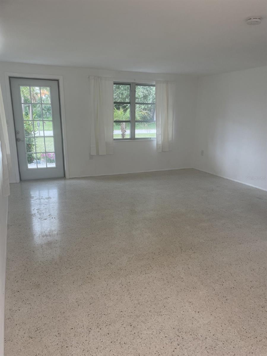 GROVE CITY TERRACE - Residential Lease