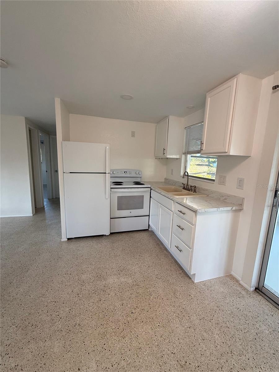 GROVE CITY TERRACE - Residential Lease