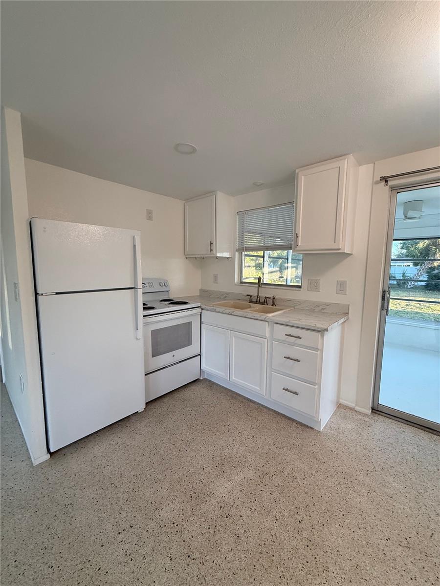 GROVE CITY TERRACE - Residential Lease